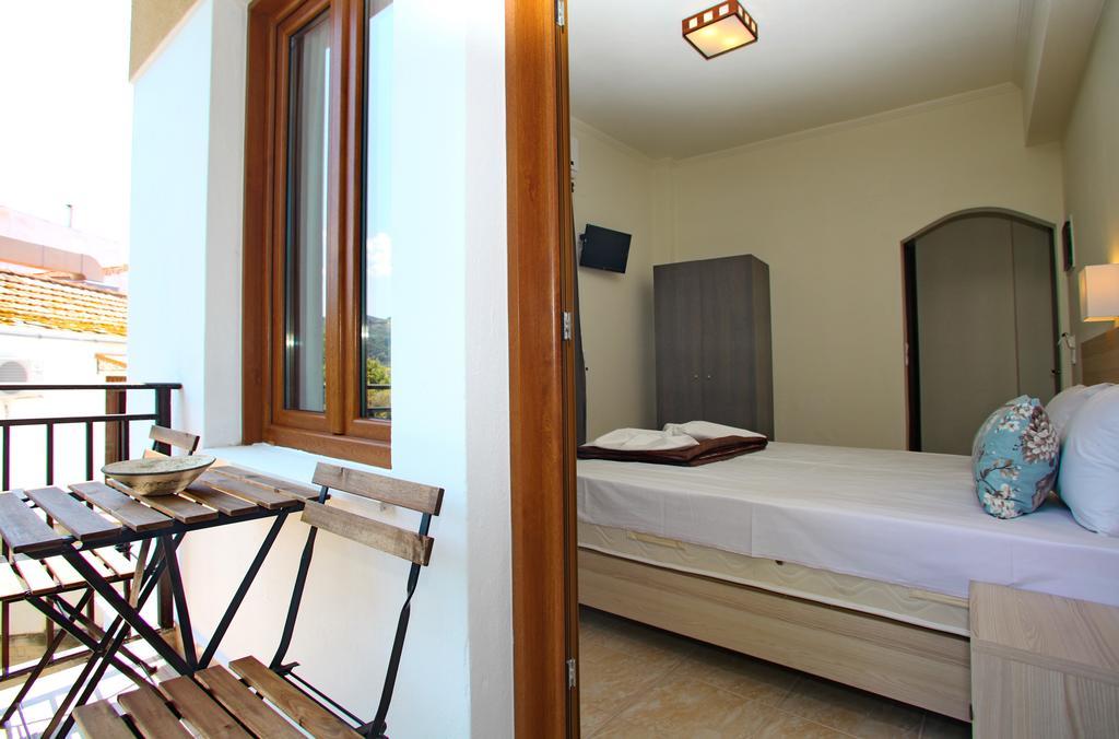 Aktaion Guest Rooms Skopelos Pokoj fotografie